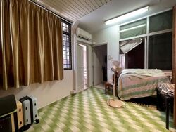 Peakview Estate (D16), Terrace #630854981